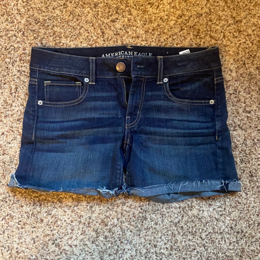 American Eagle stretch denim shorts SZ 6